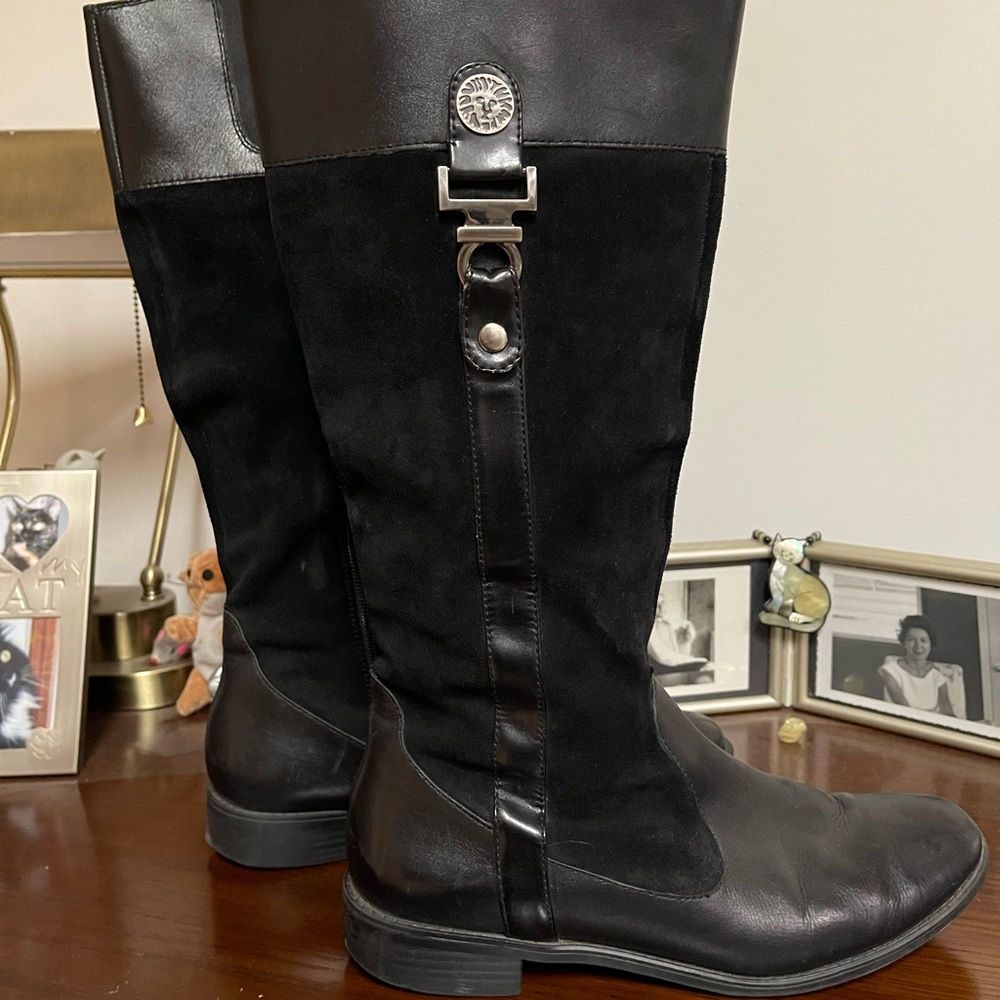 Anne Klein Boots Size 9
